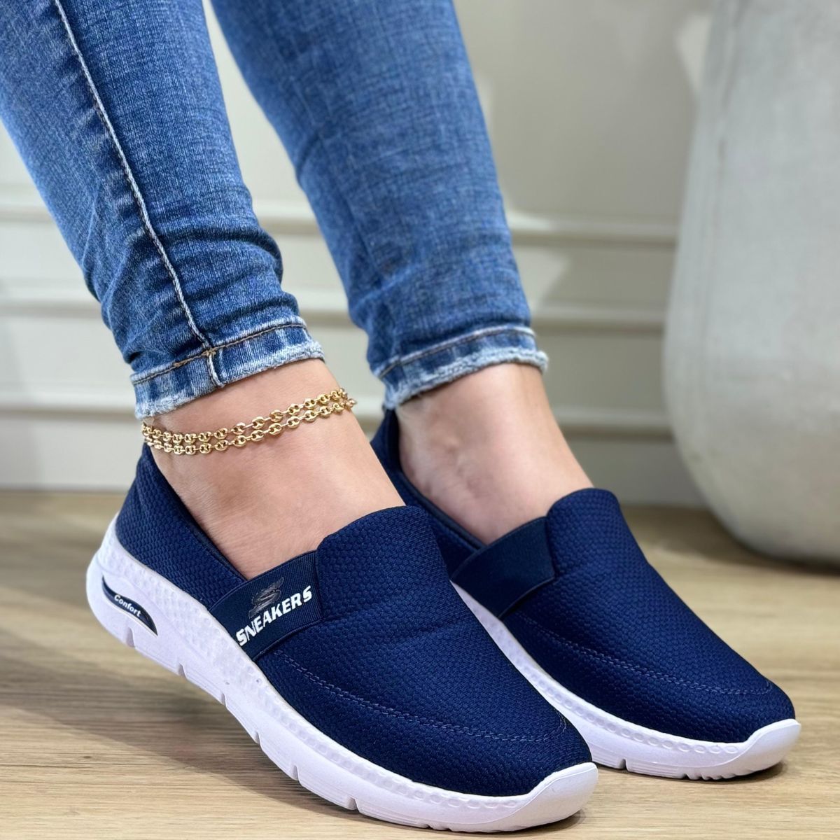 NV Sneakers